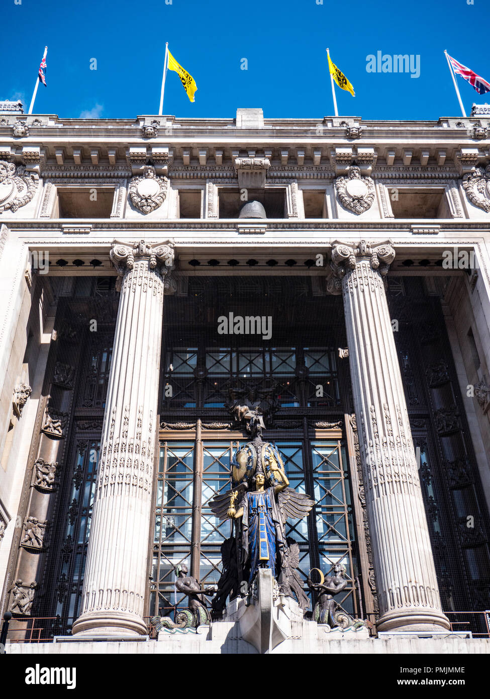 Polychrome Skulptur, Selfridges und Co Kaufhaus, Oxford Street, London, UK, GB. Stockfoto