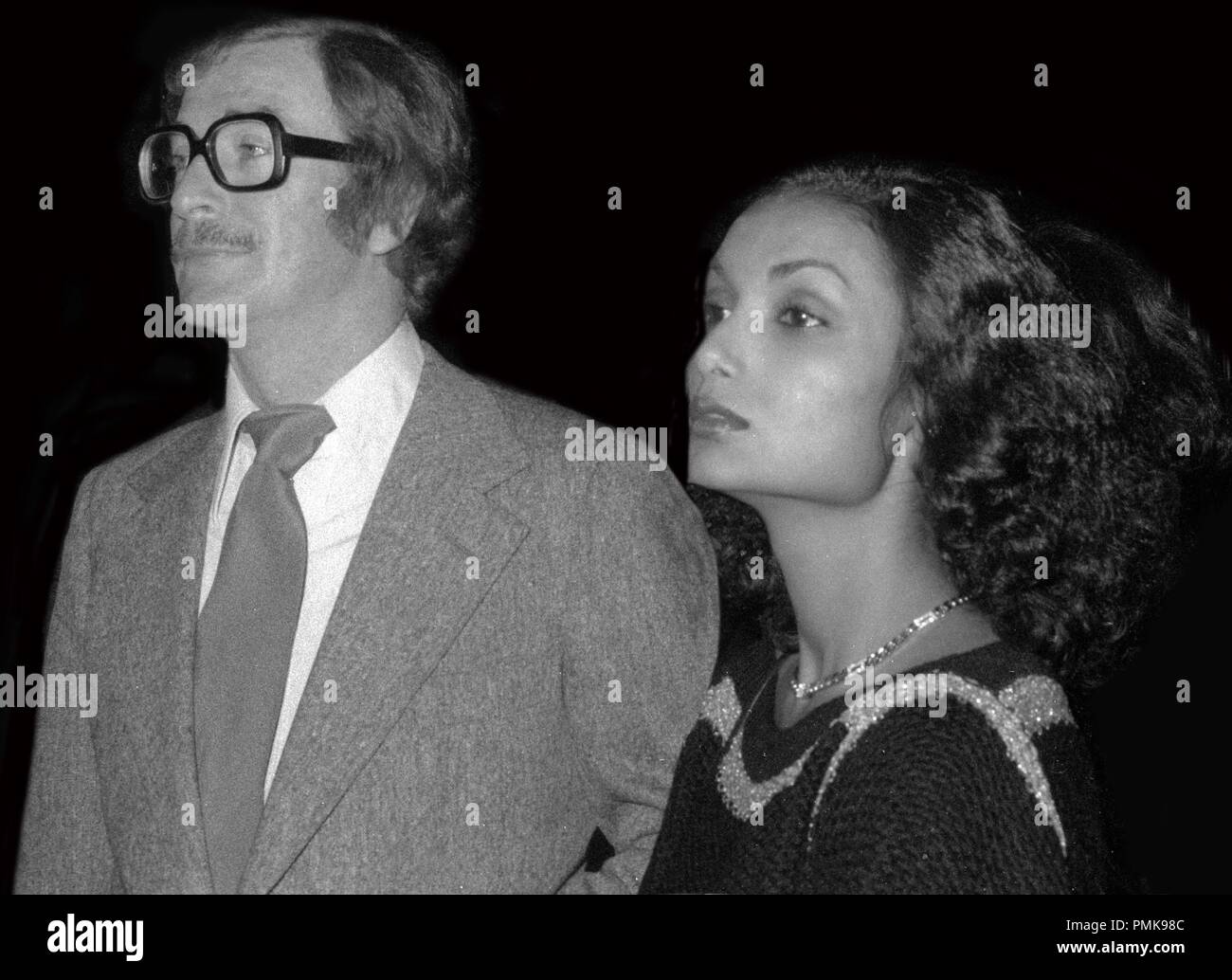 Michael und shakira caine Fotos und Bildmaterial in hoher Auflösung(01)