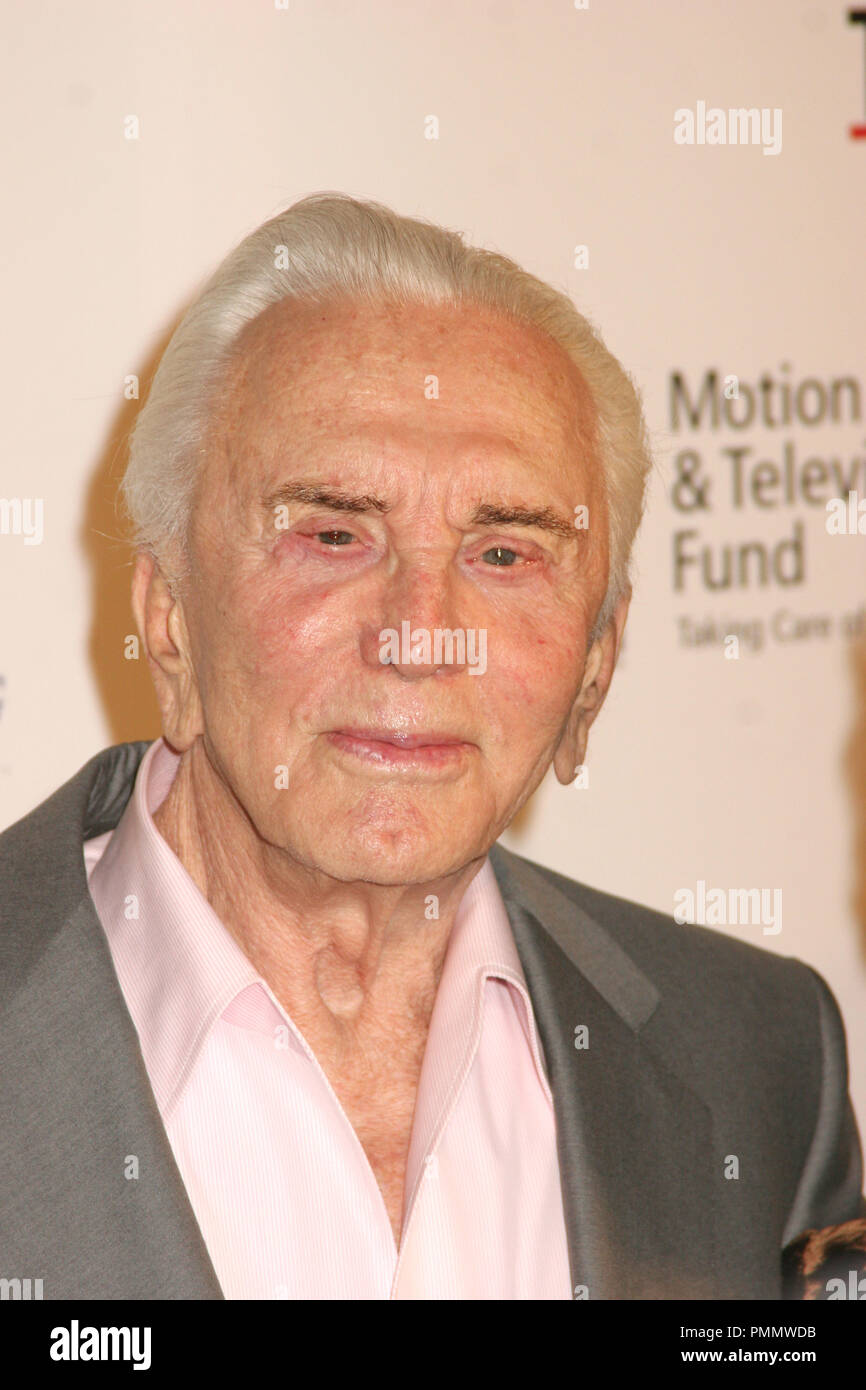 10/20/2007 Kirk Douglas bei Star-Studded Abend feiern die Liebesaffäre zwischen Hollywood und dem Broadway" @ Sony Pictures, Stadium #30, Culver City Foto von Ima Kuroda/HNW/Picturelux Datei Referenz # 31374 009 HNW nur für redaktionelle Verwendung - Alle Rechte vorbehalten Stockfoto