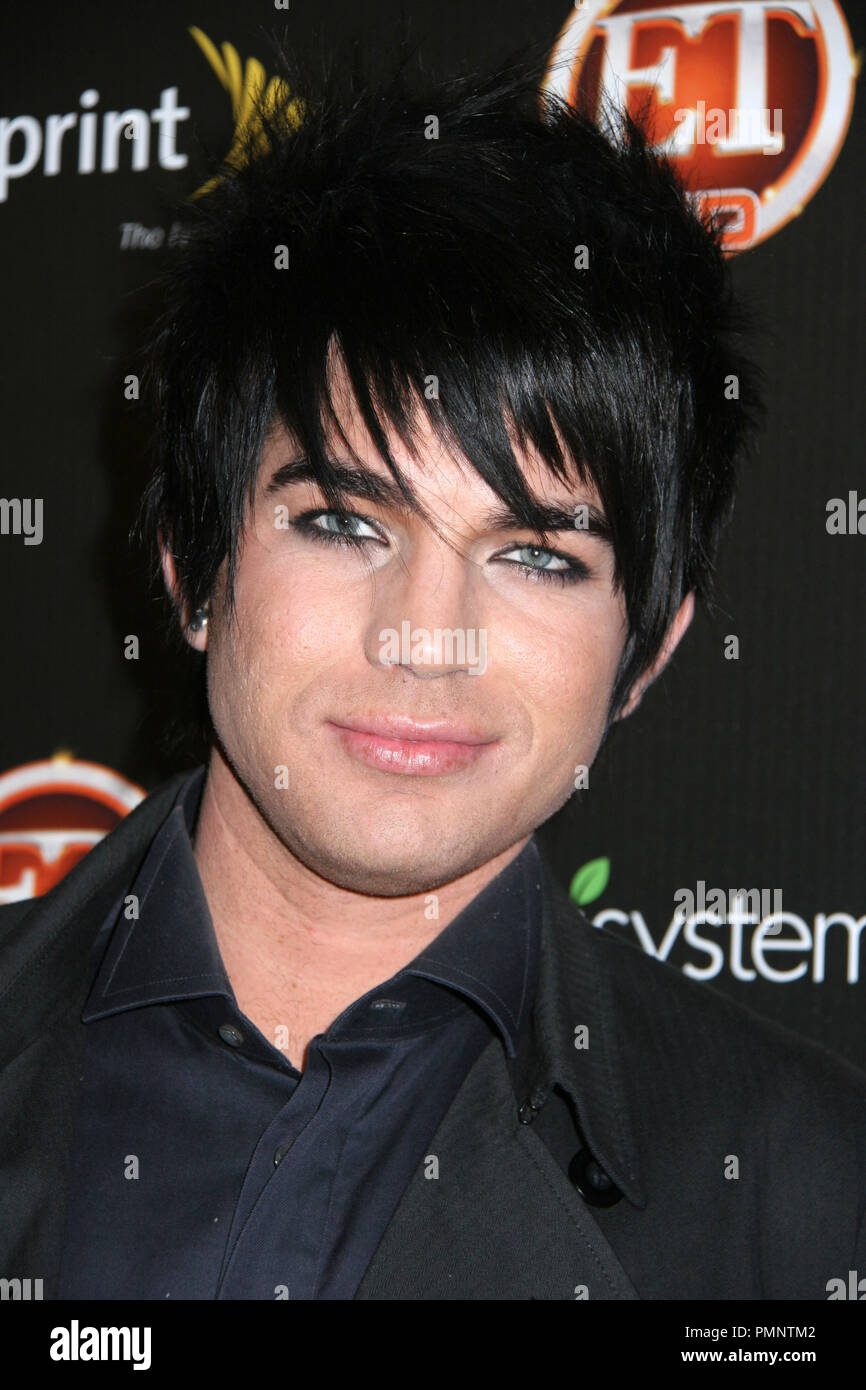 11/10/2009 Heiße Liste Adam Lambert "TV's Guide Magazin '@SLS Hotel, Beverly Hills Foto von Ima Kuroda/HNW/Picturelux Datei Referenz # 31292 015 HNW nur für redaktionelle Verwendung - Alle Rechte vorbehalten Stockfoto