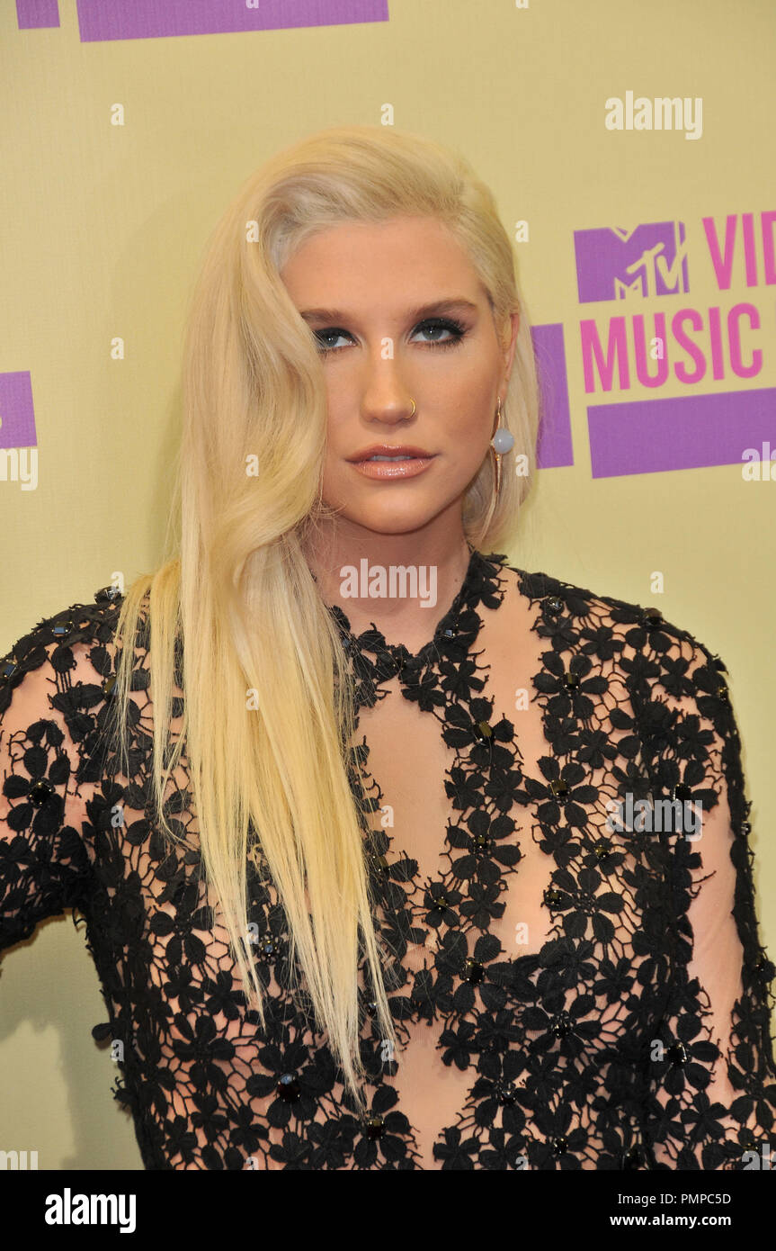 Ke $ ha bei 2012 MTV Video Music Awards im Staples Center in Los Angeles, CA. Die Veranstaltung fand am Donnerstag, den 6. September, 2012. Foto von PRPP/PictureLux Stockfoto