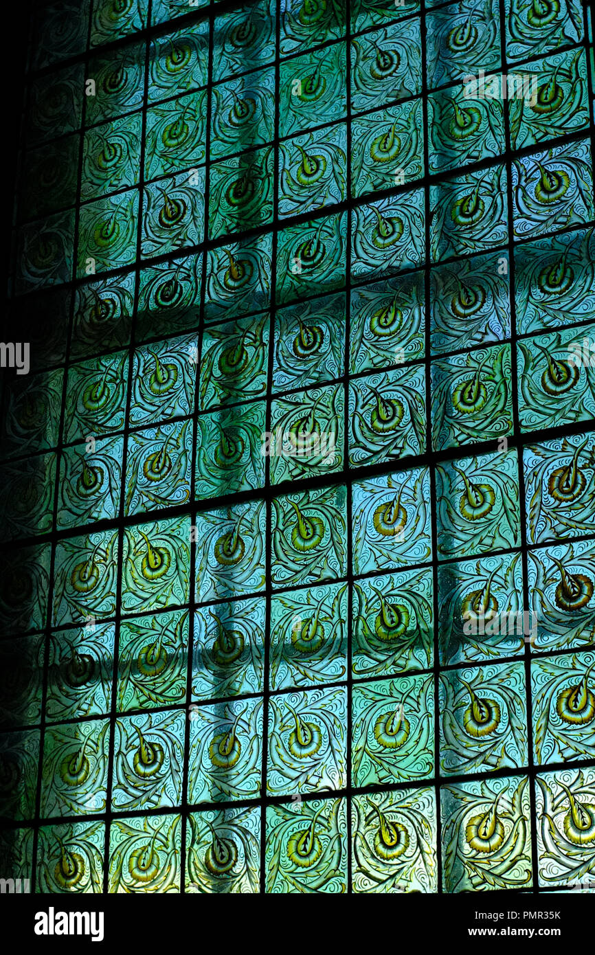 William Morris Kirchenfenster 1878 in der Kapelle des Castle Howard, North Yorkshire, England, Großbritannien Stockfoto