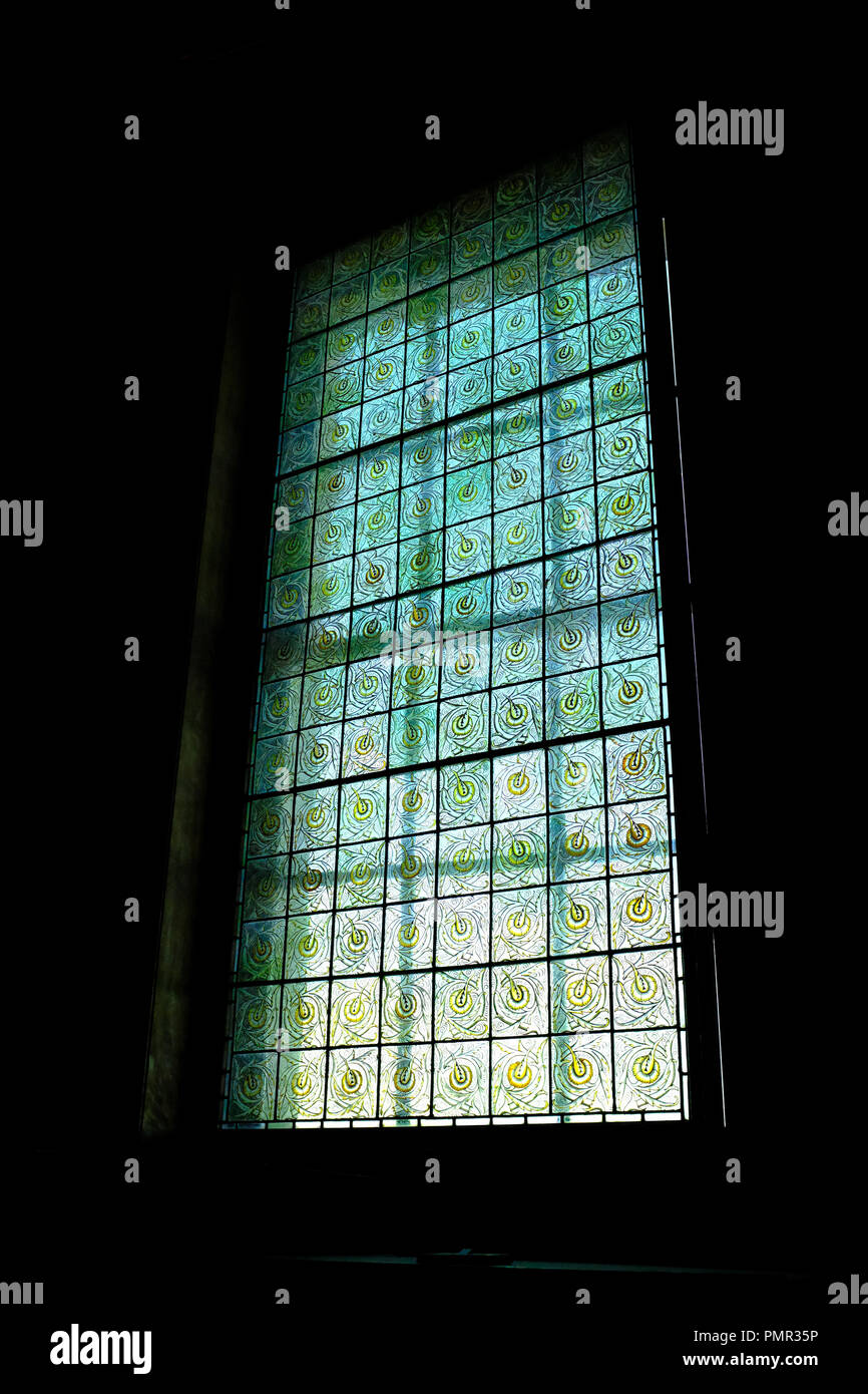 William Morris Kirchenfenster 1878 in der Kapelle des Castle Howard, North Yorkshire, England, Großbritannien Stockfoto
