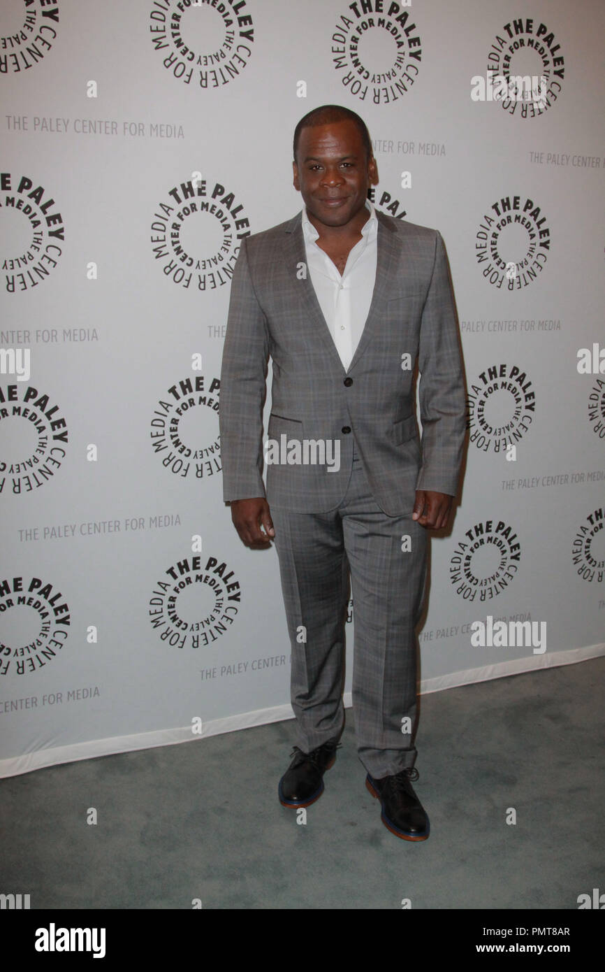 Ray Ford 10/16/2012 Ein Abend mit "Happy Endings' und 'Don't Trust Der B - - - - In Wohnung 23' Am Paley Center für Medien in Beverly Hills, CA Foto von kazuki Hirata/HNW/PictureLux gehalten Stockfoto