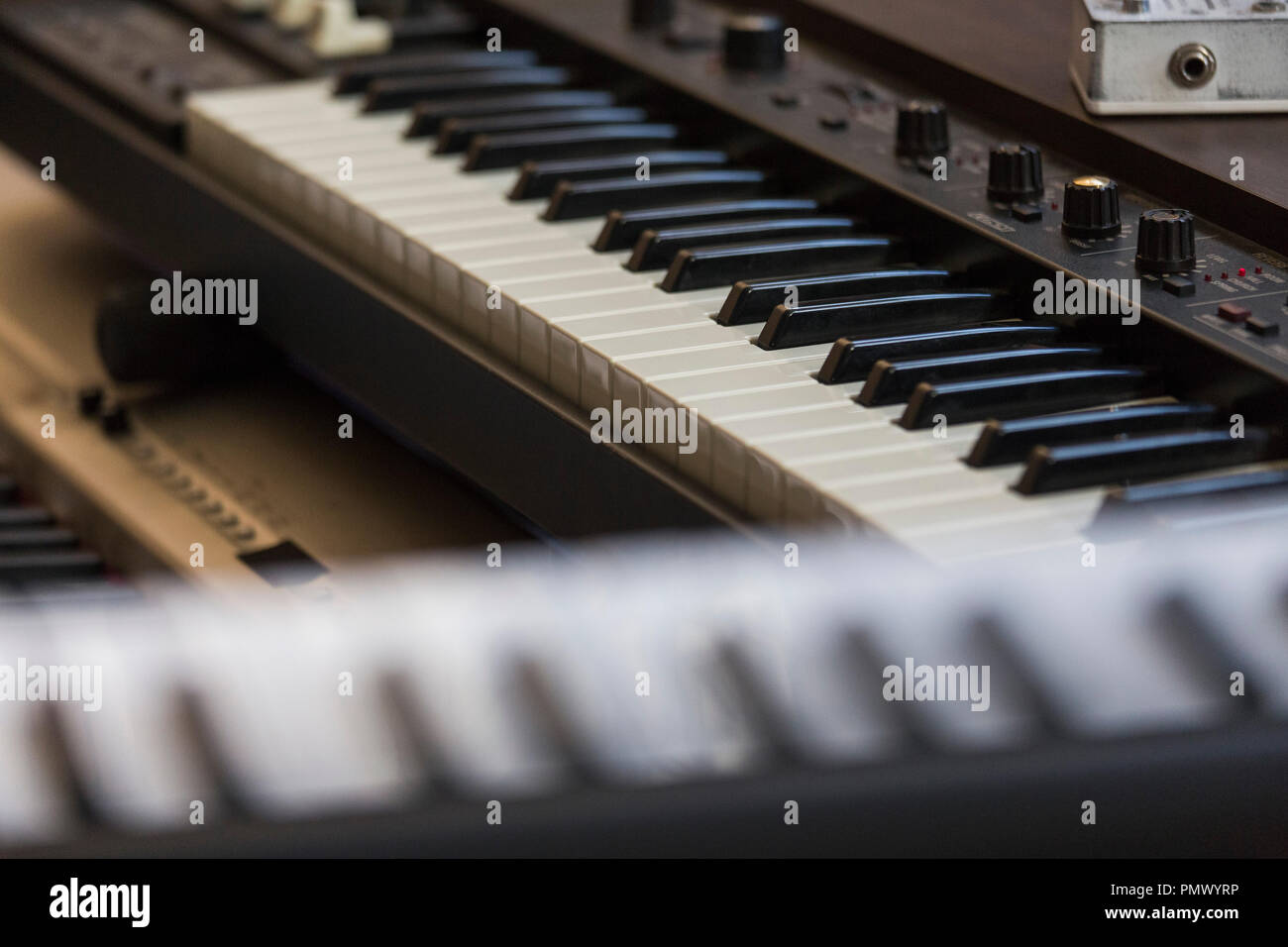 Close up piano Keyboards und sound Kontrollgerät Stockfoto