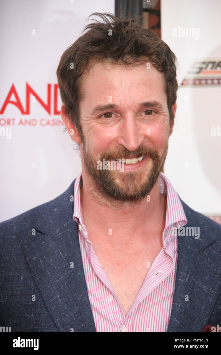 Noah Wyle 08/26/13 'Schlange & Mongoose" Los Angeles Premiere auf der Egyptian Theatre in Hollywood, CA Foto von David Harbison/HNW/PictureLux gehalten Stockfoto