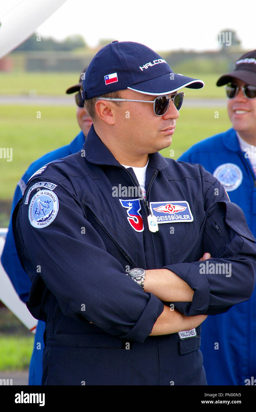 Der chilenischen Luftwaffe Fuerza Aérea de Chile, FACh, Halcones hohe akrobatik Squad (Escuadrilla Acrobacia Halcones de Alta). Pilot Rodrigo Geissbühler Stockfoto