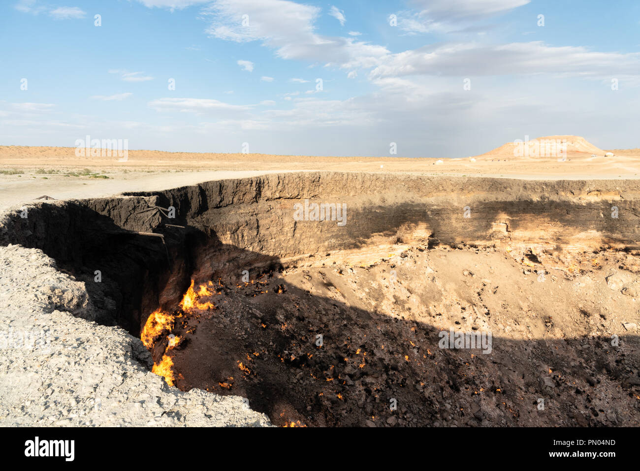 Darvaza (Dereweza) Feuer Krater in Turkmenistan Stockfoto