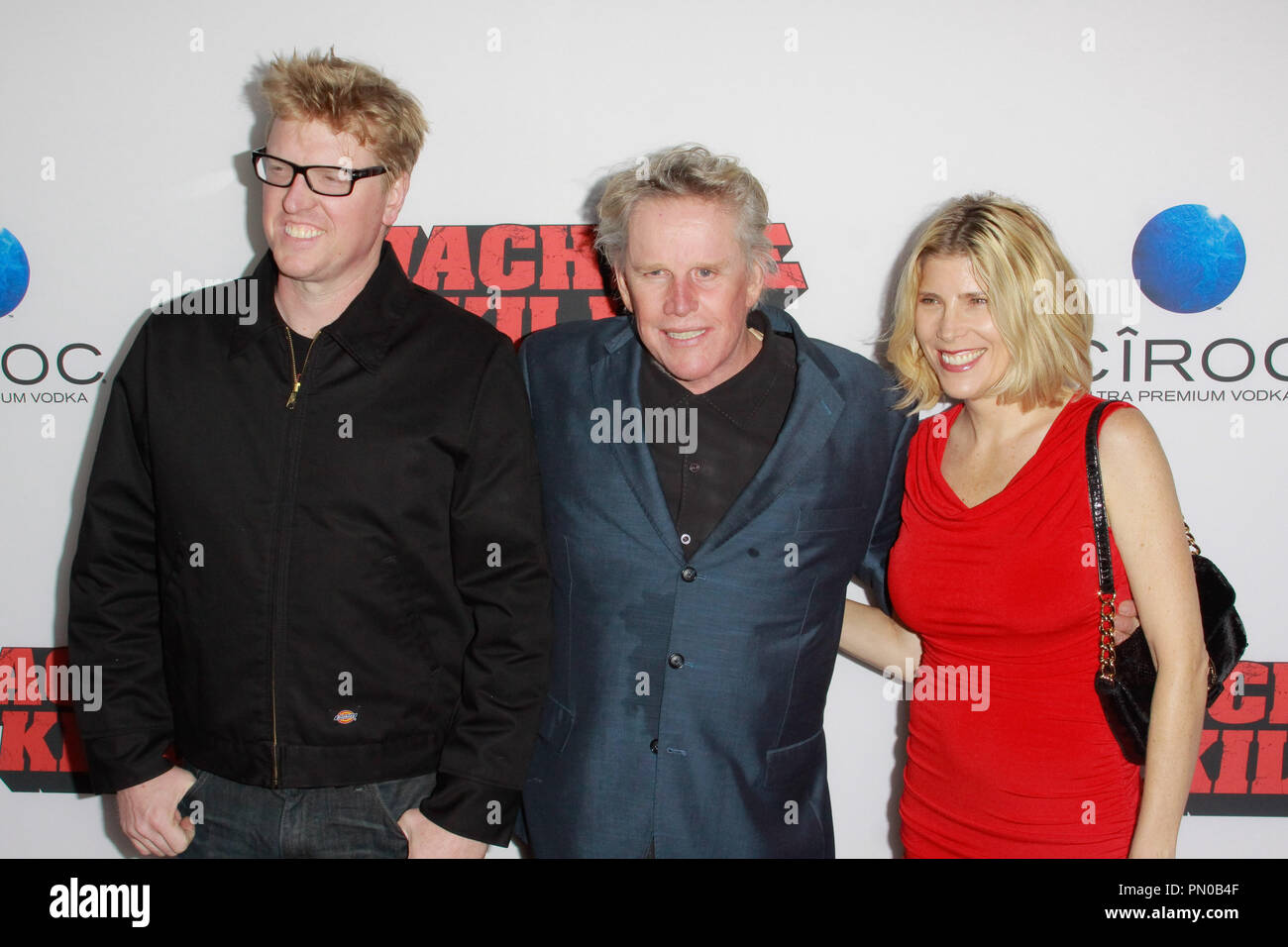 Gary Busey Jake Busey Und Steffanie Busey Bei Der Premiere Von Open Road Filme Machete Totet Ankunfte Am Regal Cinemas La Live In Los Angeles Ca 2 Oktober 2013 Statt Foto Von