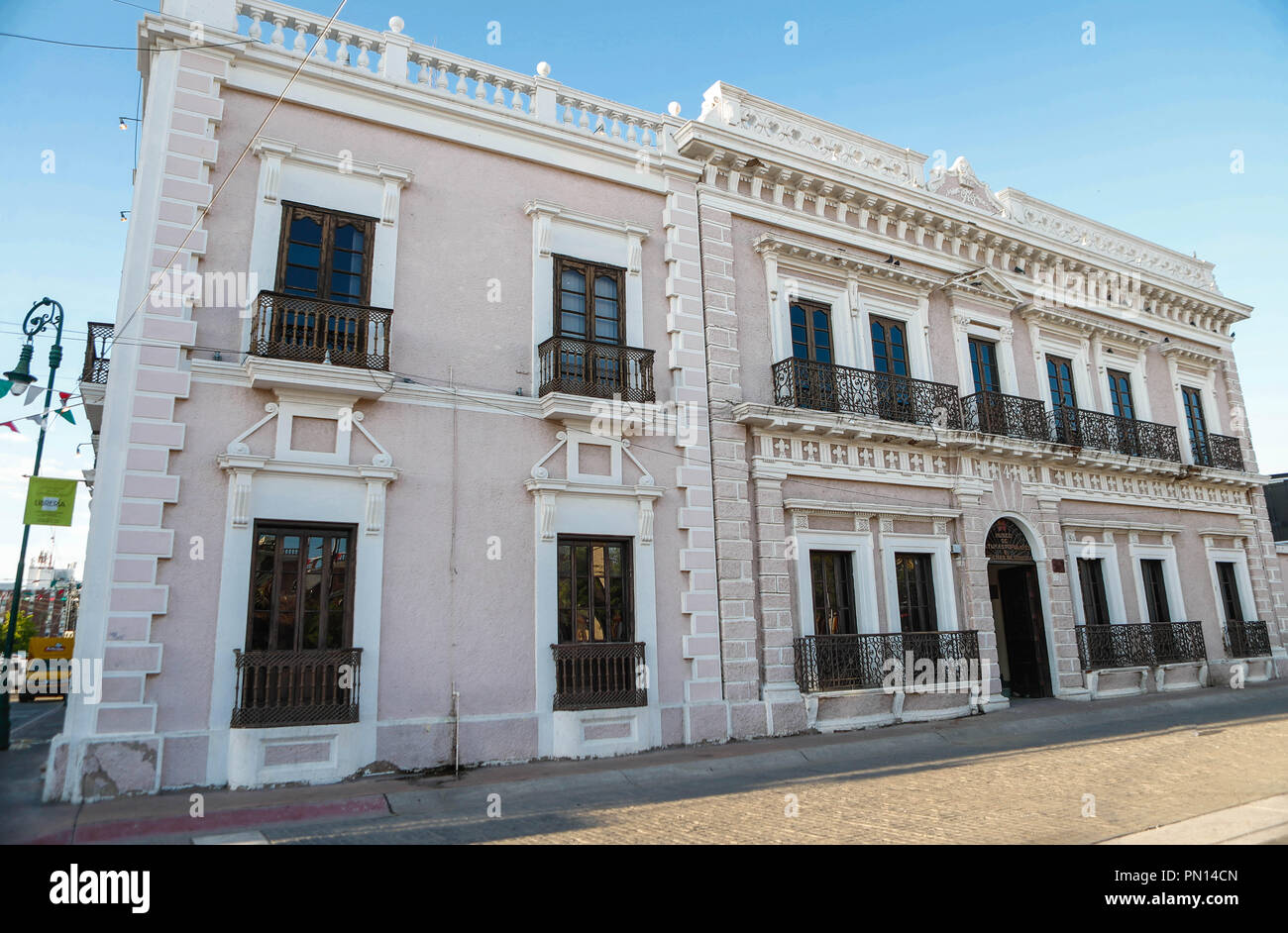 Museum für volkstümliche und indigenen Kulturen von Sonora Hermosillo, Sonora.... pclaves: Fassade, im Freien, alt, Architektur (Foto: Luis Gutierrez/NortePhoto) Museo de Culturas Populares e Indígenas de Sonora Hermosillo, Sonora.... pclaves: Fachada, Draußen, Antiguo, arquitectura (Foto: Luis Gutierrez/NortePhoto) Stockfoto