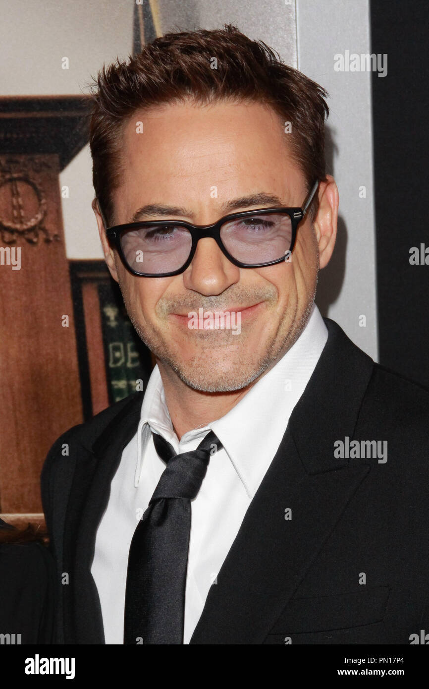 Robert Downey Jr. in der Warner Bros. Pictures" Premiere von "Der Richter" an der Samuel Goldwyn Theater in Beverly Hills, CA, 1. Oktober 2014 statt. Foto von Joe Martinez/PictureLux Stockfoto