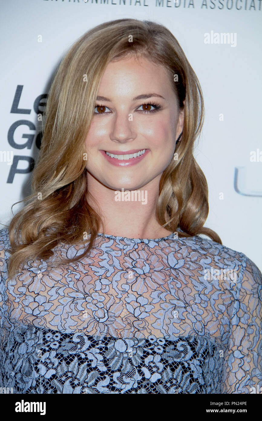 Emily VanCamp 10/18/2014 2014 Environmental Media Awards gehalten an der Warner Bros.-Studios in Burbank, CA Foto von Izumi Hasegawa/HNW/PictureLux Stockfoto