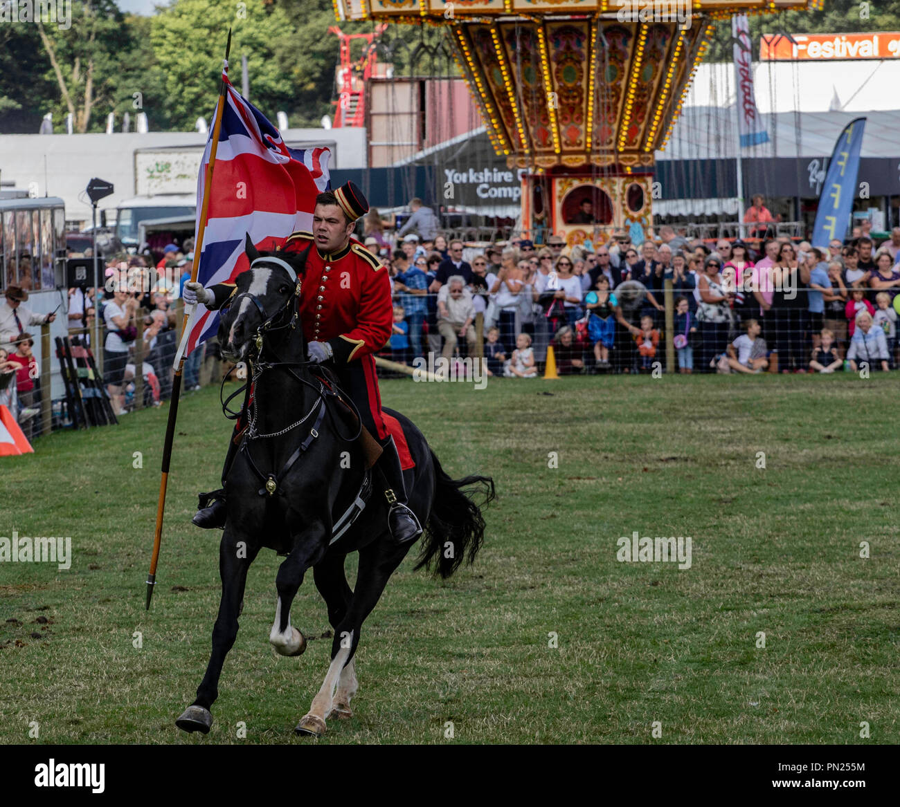 Aktivitäten im Chatsworth House, darunter arbeitende Schützen und Country-Shows und Ausstellungen Stockfoto