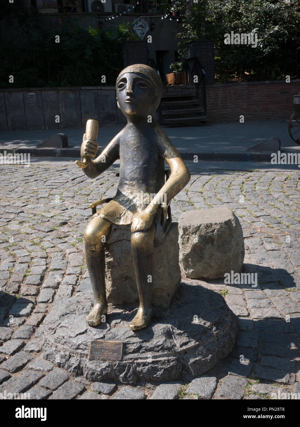 Statue von Tamada den Toastmaster in Shardeni Straße, Altstadt, Tiflis. Stockfoto