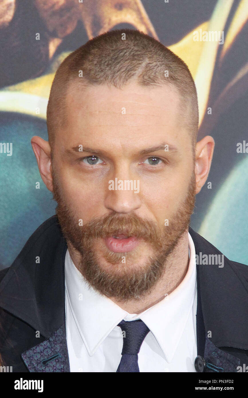 Tom Hardy 05/07/2015 'Mad Max: Fury Road" Premiere an der TCL Chinese Theatre in Hollywood, CA Foto von kazuki Hirata/HNW/PictureLux Stockfoto
