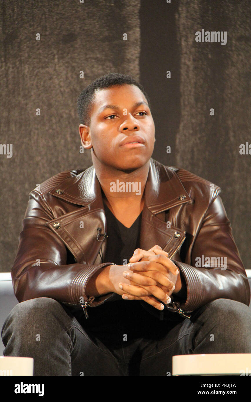 John Boyega 12/06/2015 'Star Wars: The Force weckt "Pressekonferenz in Los Angeles, CA Foto von Izumi Hasegawa/HNW/PictureLux Stockfoto