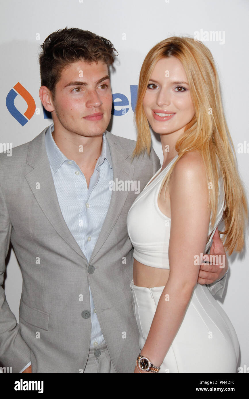 Gregg Sulkin Und Bella Thorne An Der 6 J hrlichen Durst Gala Statt Im gregg-sulkin-und-bella-thorne-an-der-6-j-hrlichen-durst-gala-statt-im