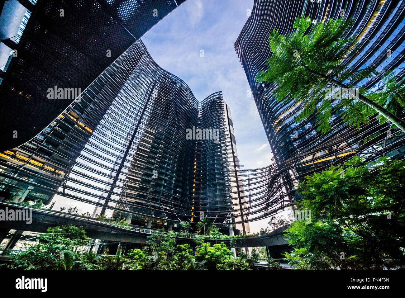 Marina, gemischt genutzte Hochhaus Entwicklung, bestehend aus zwei Wohn- und ein Turm, der Maulwurf aus der Sicht "das Herz", eine bürgerliche Raum zw. Stockfoto