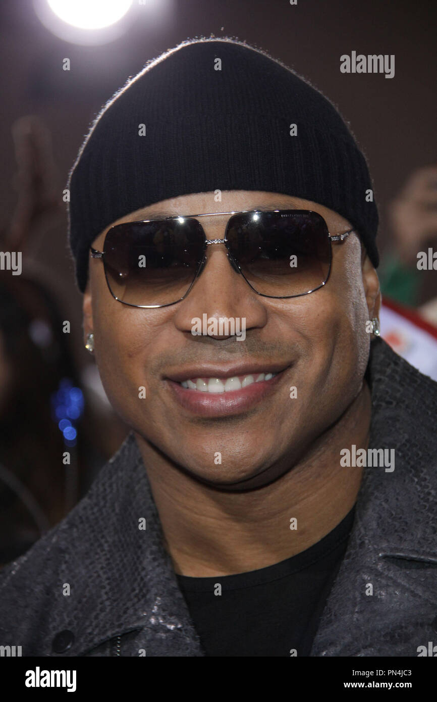 LL Cool J 11/18/2015 Die feierliche Uraufführung von "Die Nacht vor" am Theater im ACE Hotel in Los Angeles, CA Foto von Izumi Hasegawa/HNW/PictureLux Stockfoto