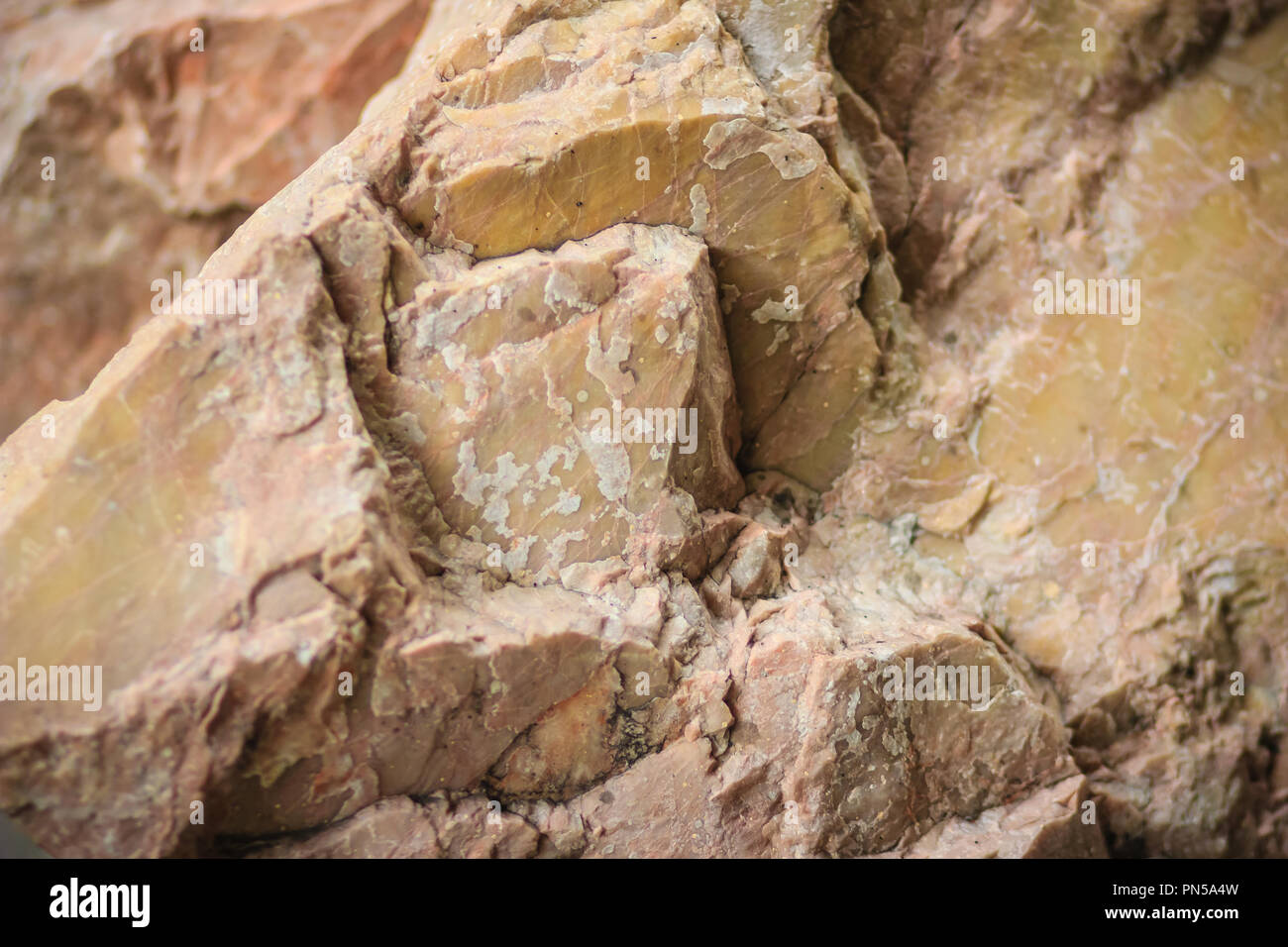 Dolomitgestein Muster von Bergbau und Gewinnung von Steinen und Erden Industrie. Dolomit ist ein wasserfreies Natriumcarbonat Mineral aus Kalzium Magnesium Carbonat, ideal Stockfoto