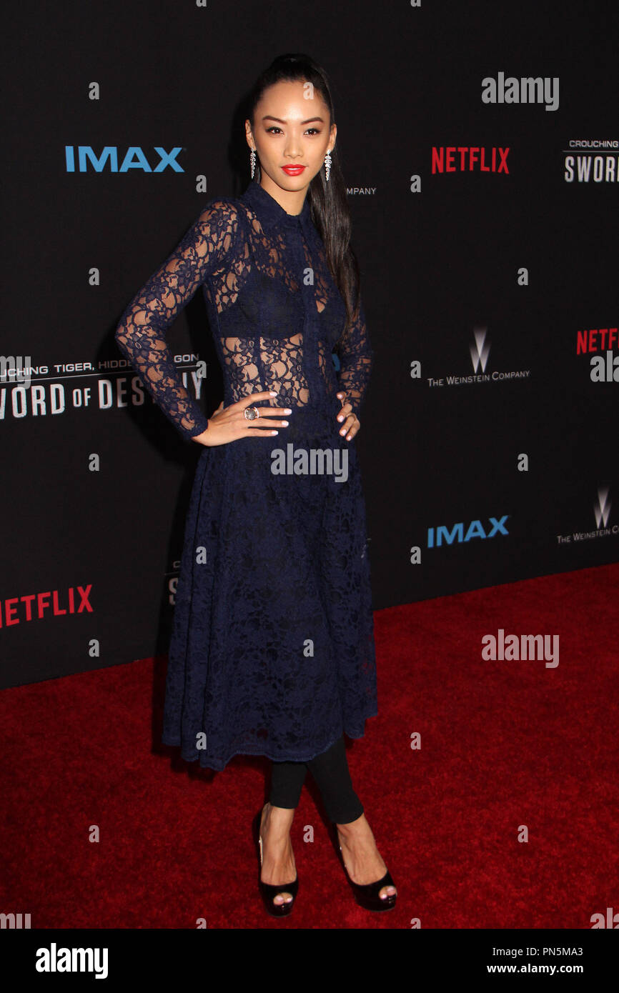 Shuya Chang 22.02.2016 "Crouching Tiger, Hidden Dragon: Schwert des Schicksals' Premiere auf AMC Universal CityWalk 19 in Universal City, CA Foto von kazuki Hirata/HNW/PictureLux Stockfoto