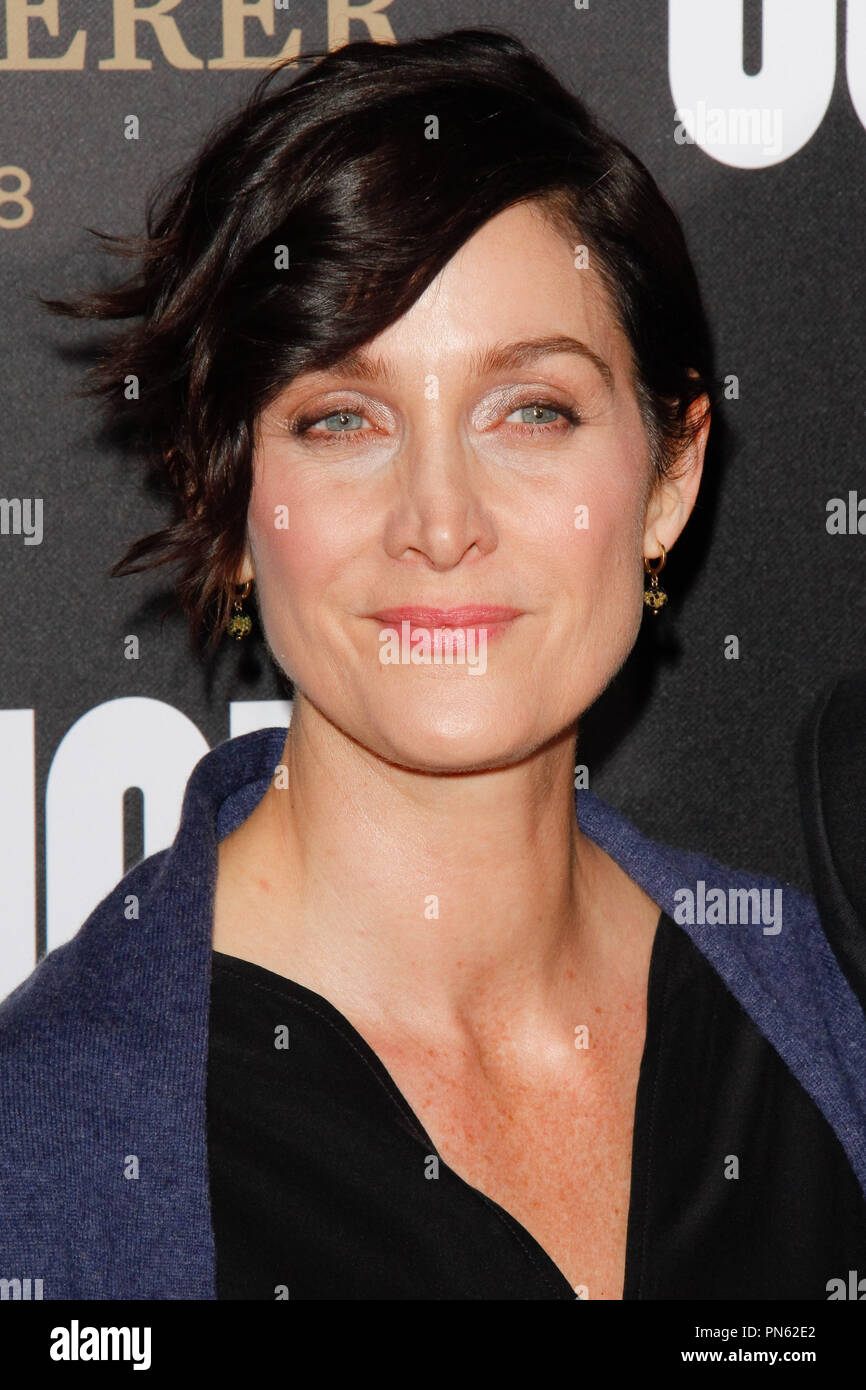 Carrie-Anne Moss auf der Summit Entertainment Los Angeles Premiere von 'John Wick: Kapitel 2 "Am ArcLight Hollywood in Hollywood, CA, 30. Januar 2017 statt. Foto von Joseph Martinez/PictureLux Stockfoto
