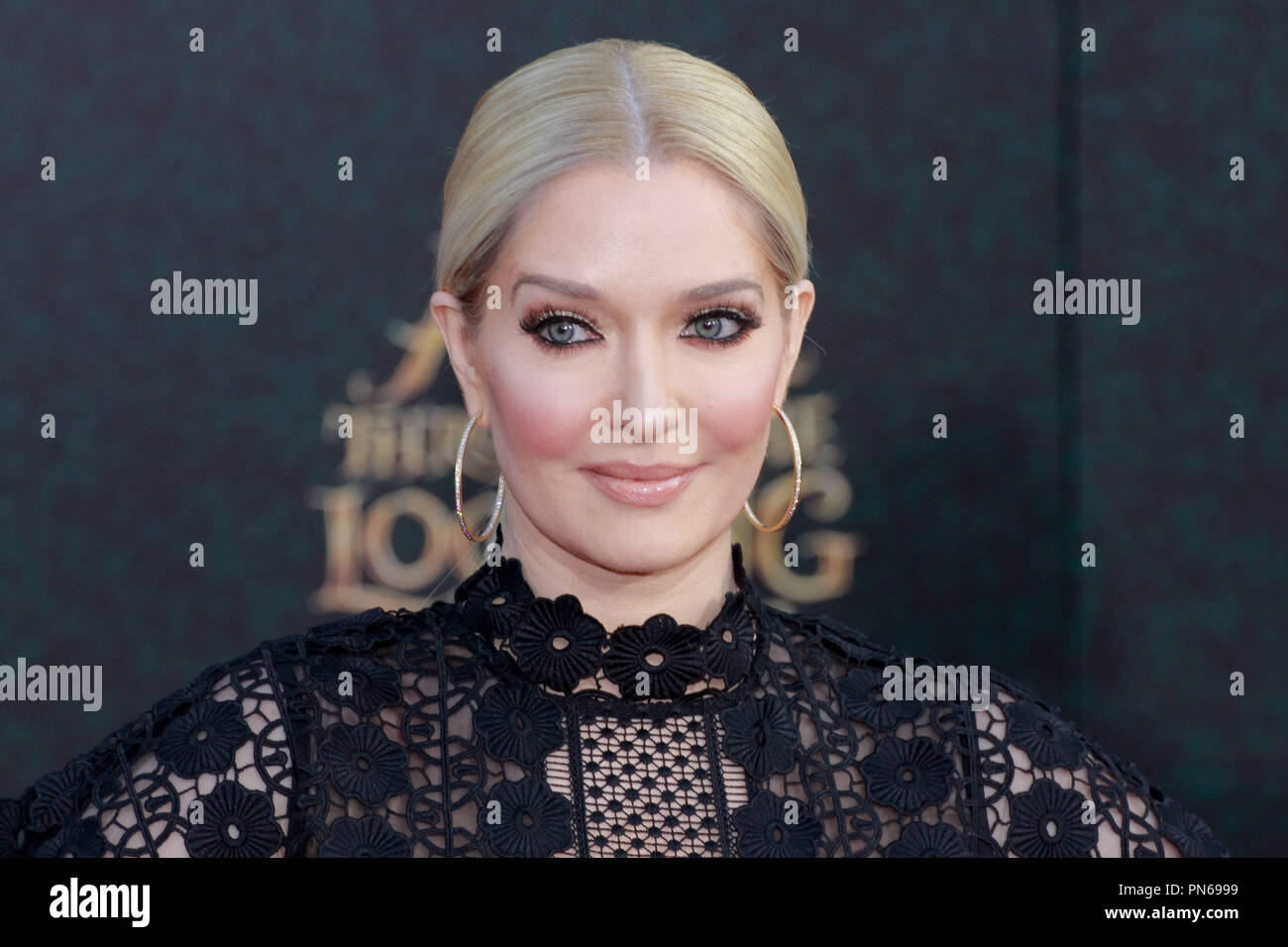 Erika Jayne an der US-amerikanischen Premiere von Disney's "Alice Through The Looking Glass" am El Capitan Theatre in Hollywood, CA, 23. Mai 2016 statt. Foto von Joe Martinez/PictureLux Stockfoto