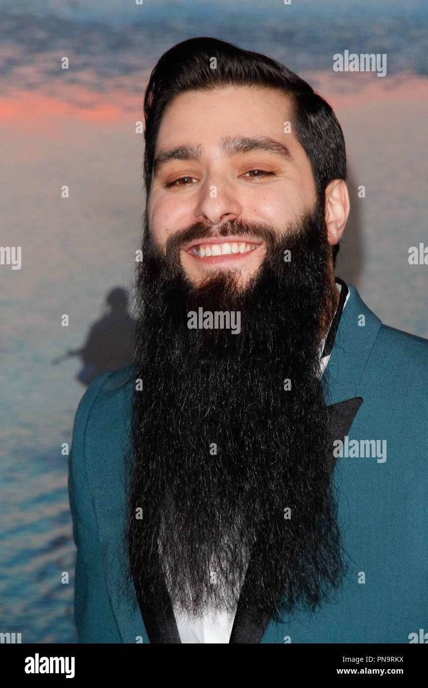 Regisseur Jordan Vogt-Roberts bei der Premiere von Warner Bros. Pictures' "Kong: Skull Island' an der Dolby Theatre in Hollywood, CA, 8. März 2017 statt. Foto von Joseph Martinez/PictureLux Stockfoto