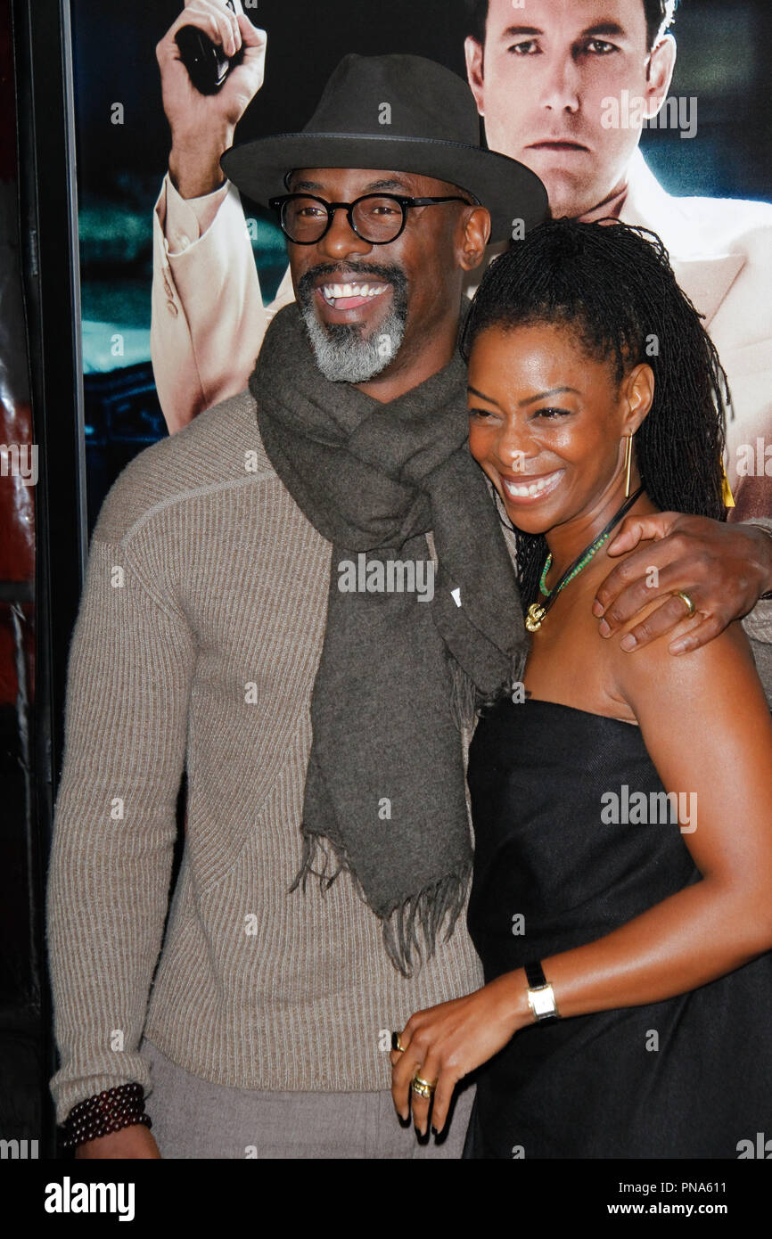 Isaiah Washington, Jenisa Garland bei der Premiere von Warner Bros'' Live bei Nacht' an der TCL Chinese Theatre in Hollywood, CA, 9. Januar 2017 statt. Foto von Joseph Martinez/PictureLux Stockfoto