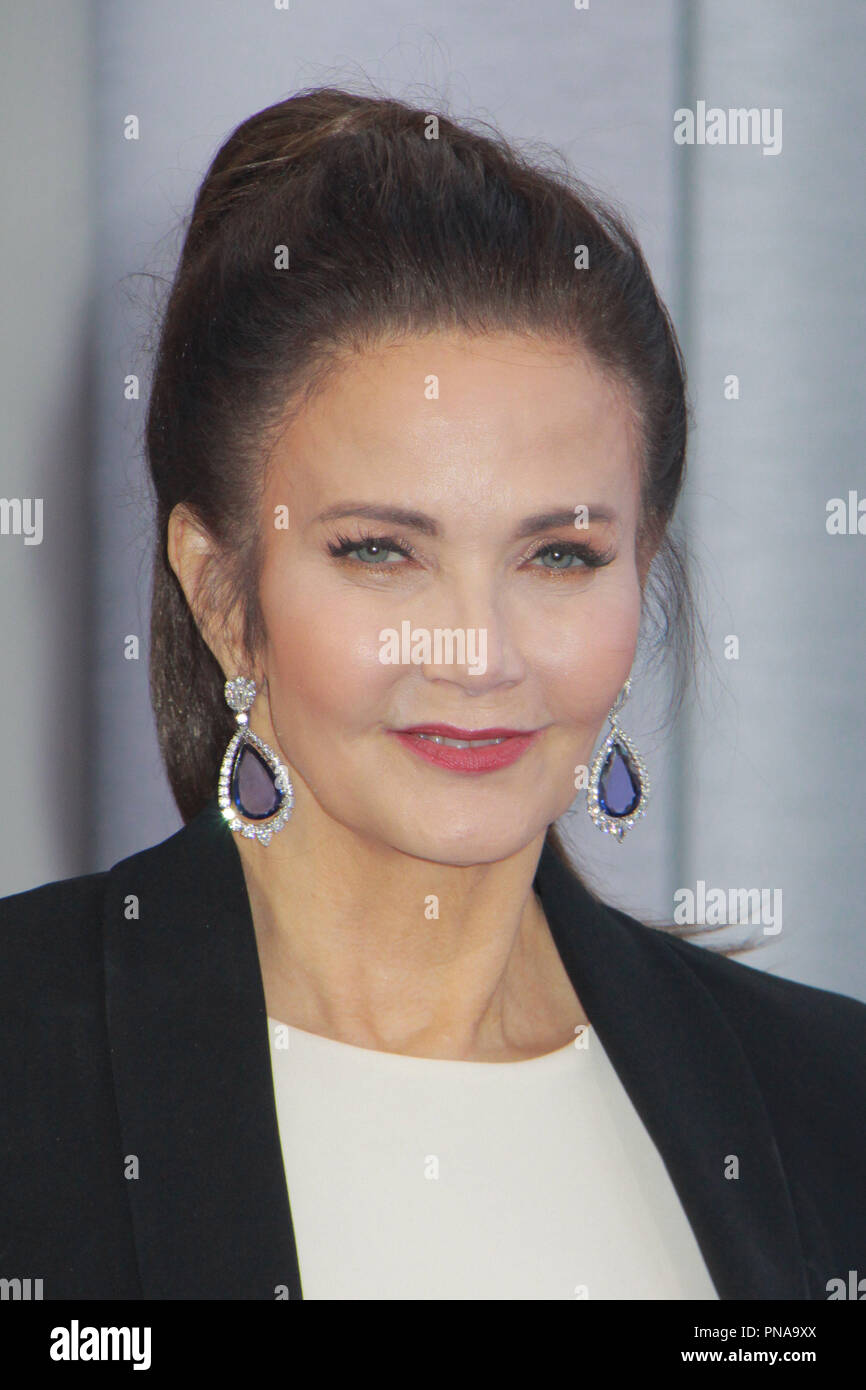 Lynda Carter 25.05.2017, Uraufführung von "Wonder Woman" im Pantages Theater in Los Angeles, CA Foto von Julian Blythe/HNW/PictureLux Stockfoto