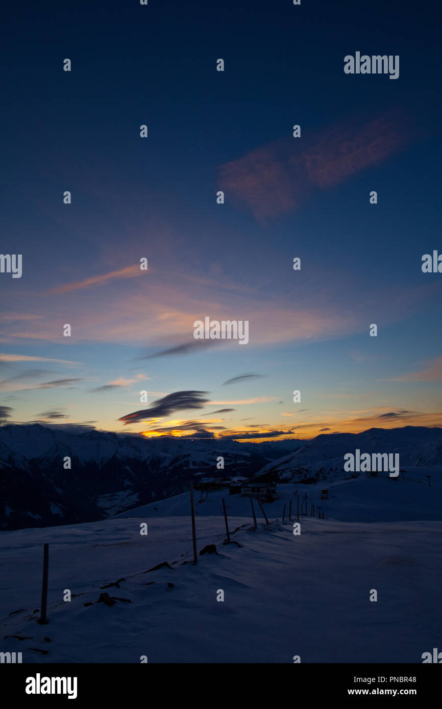 Blaue Stunde Licht am Wildkogel, Pfeifferköpfl Stockfoto