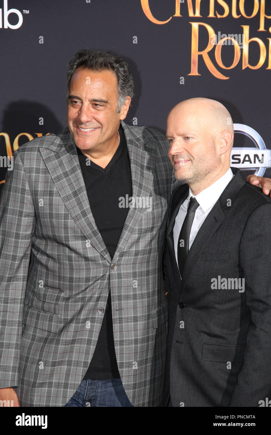 Brad Garrett und Mark Forster (Direktor) an Disney World's Premiere von "Christopher Robin". Gehalten an der Walt Disney Studios Theater in Burbank, CA, 30. Juli 2018. Foto: Richard Chavez/PictureLux Stockfoto