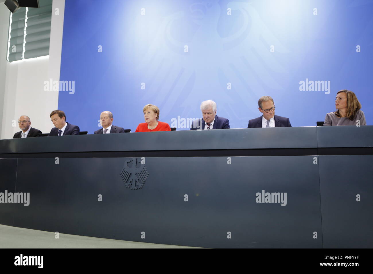 Deutschland, 07/07/2018, Berlin, Roland Schäfer, Tobias Hans, Olaf Scholz, Angela Merkel, Horst Seehofer und Michael Müller auf der Pressekonferenz für das Gehäuse Gipfel im Kanzleramt. Bild: Sao Struck/Alamy leben Nachrichten Stockfoto