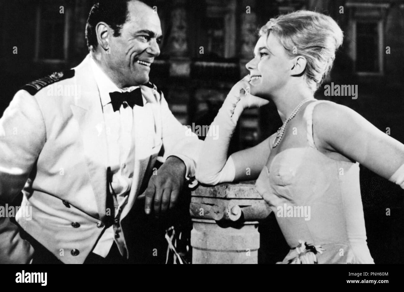 Original Film Titel: Bomben in Montecarlo. Englischer Titel: Bomben auf MONTE CARLO. Jahr: 1960. Regie: GEORG JACOBY. Stars: EDDIE CONSTANTINE; MARION MICHAEL. Credit: ARCA-Filmproduktion/Album Stockfoto