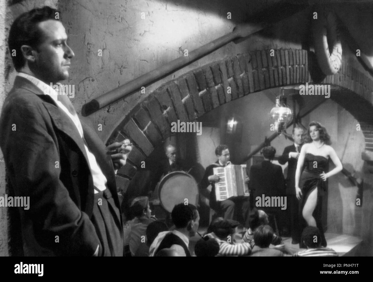 Original Film Titel: PAZ. Englischer Titel: PAZ. Jahr: 1949. Regie: Jose Diaz Morales. Credit: INTERCONTINENTAL/Album Stockfoto