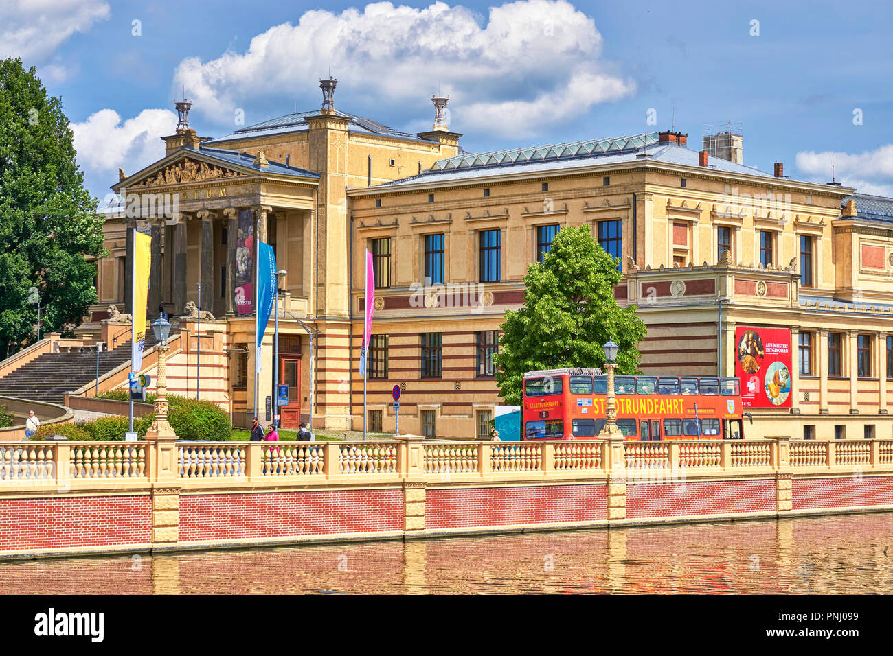 Alte deutsche gebäude -Fotos und -Bildmaterial in hoher Auflösung – Alamy