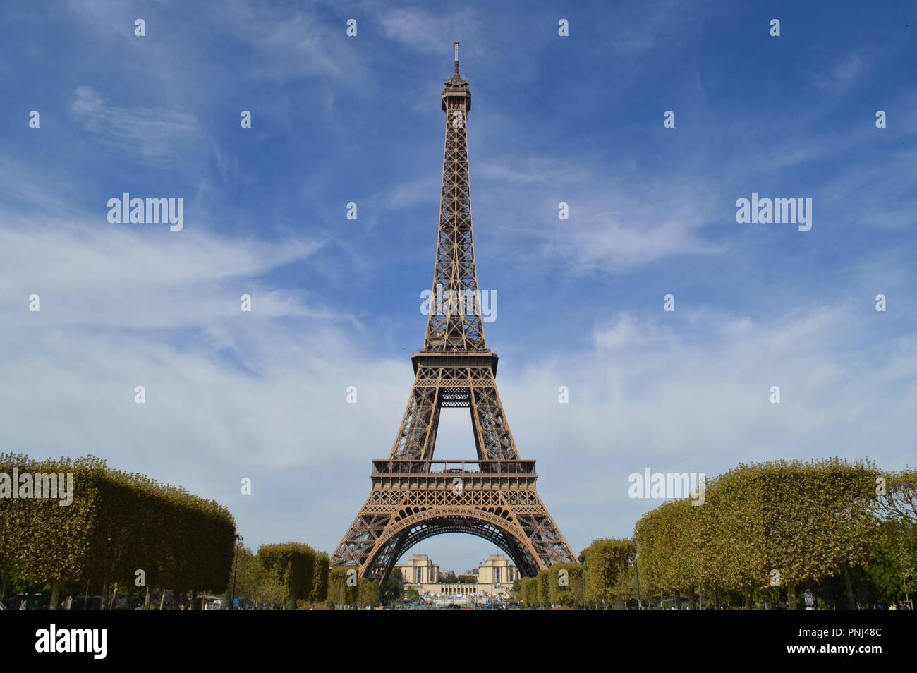 Tour Eiffel - Eiffelturm in Paris, Frankreich Stockfoto