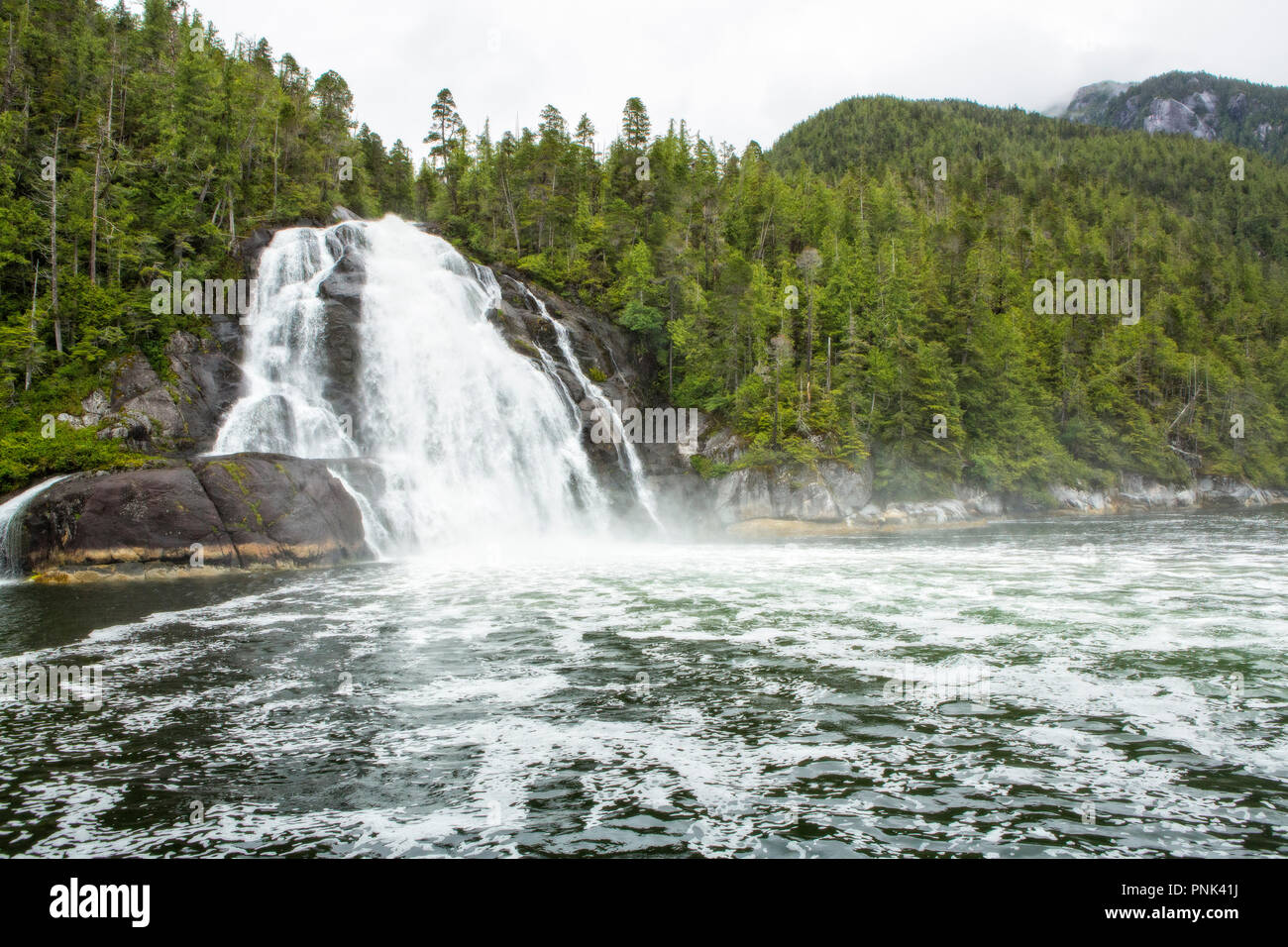 Great Bear Rainforest Wasserfall Schönheit Stockfoto