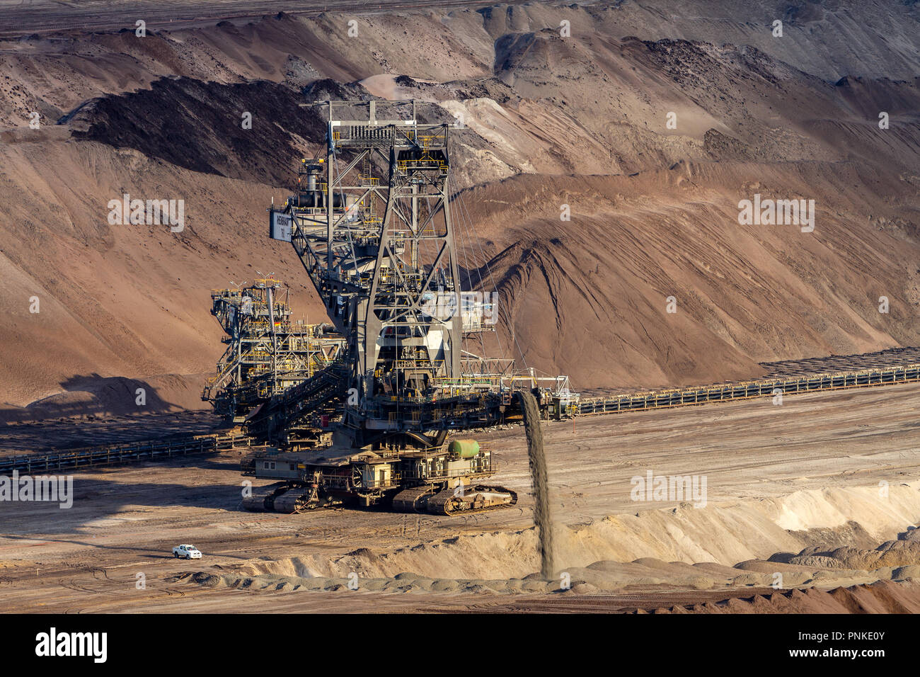 Ein Schaufelradbagger im Tagebau eingesetzt. Stockfoto