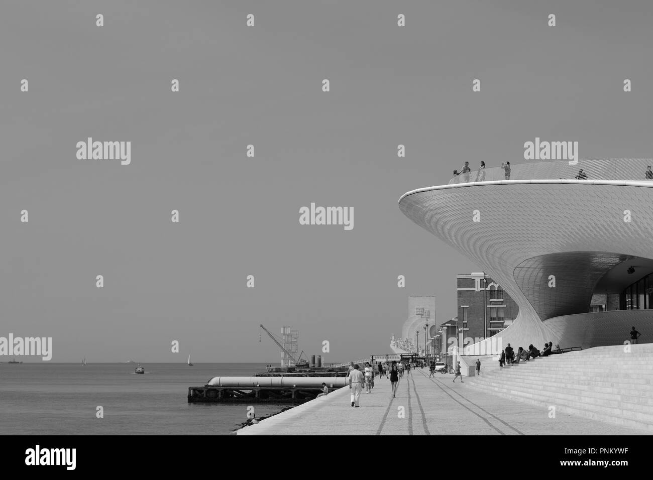 Museum der Kunst Architektur und Technik am Ufer des Flusses Tejo in Lissabon Portugal Stockfoto