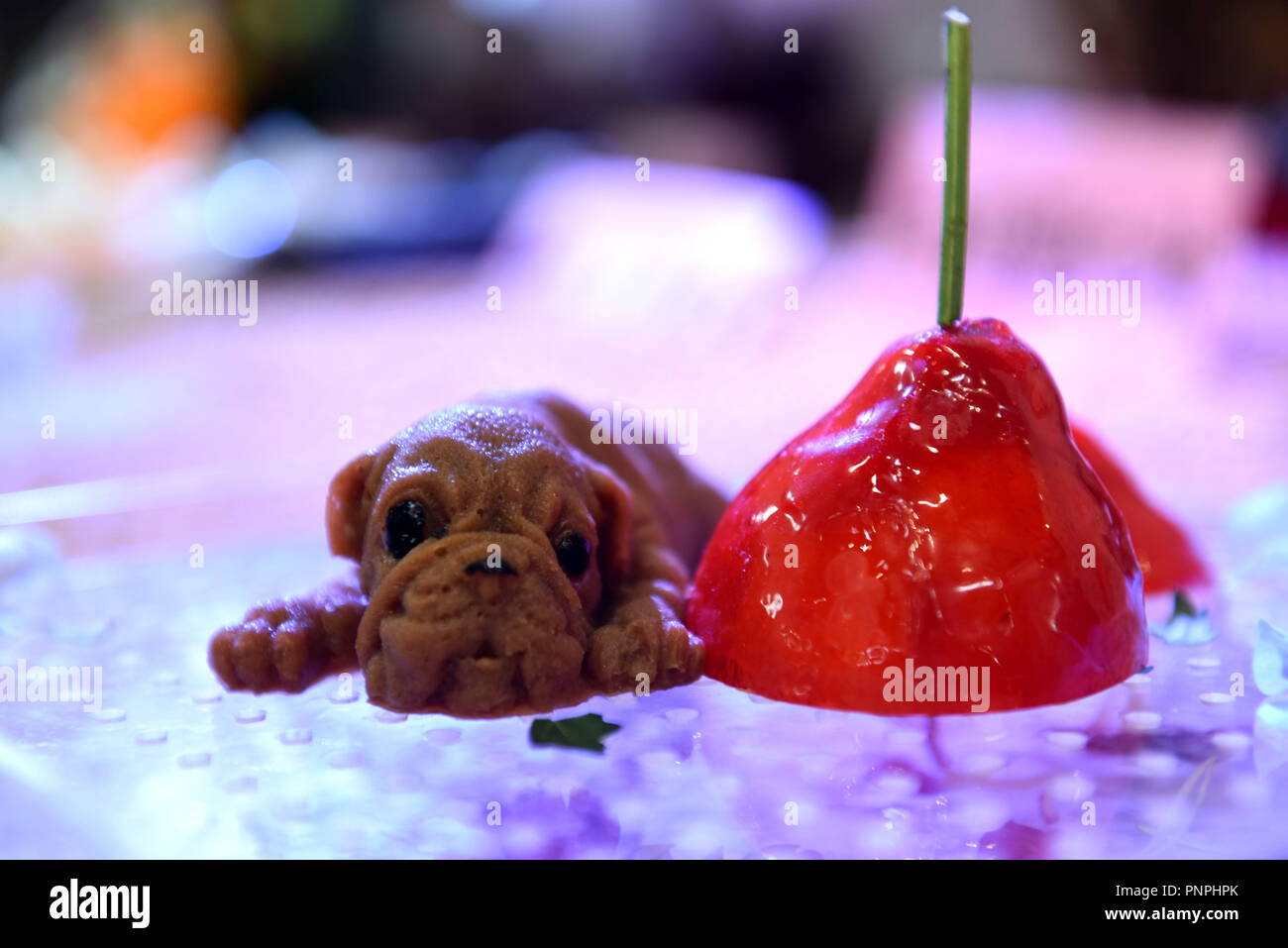 Huainan, China. 21 Sep, 2018. Foto an Sept. 21, 2018 zeigt tofu Gerichte in einem Kochwettbewerb in Huainan, in China, in der ostchinesischen Provinz Anhui. Den tofu Kochwettbewerb, mit der Teilnahme von mehr als 300 tofu Gerichte in verschiedenen Stilen, weg am Freitag trat. Credit: Chen Bin/Xinhua/Alamy leben Nachrichten Stockfoto