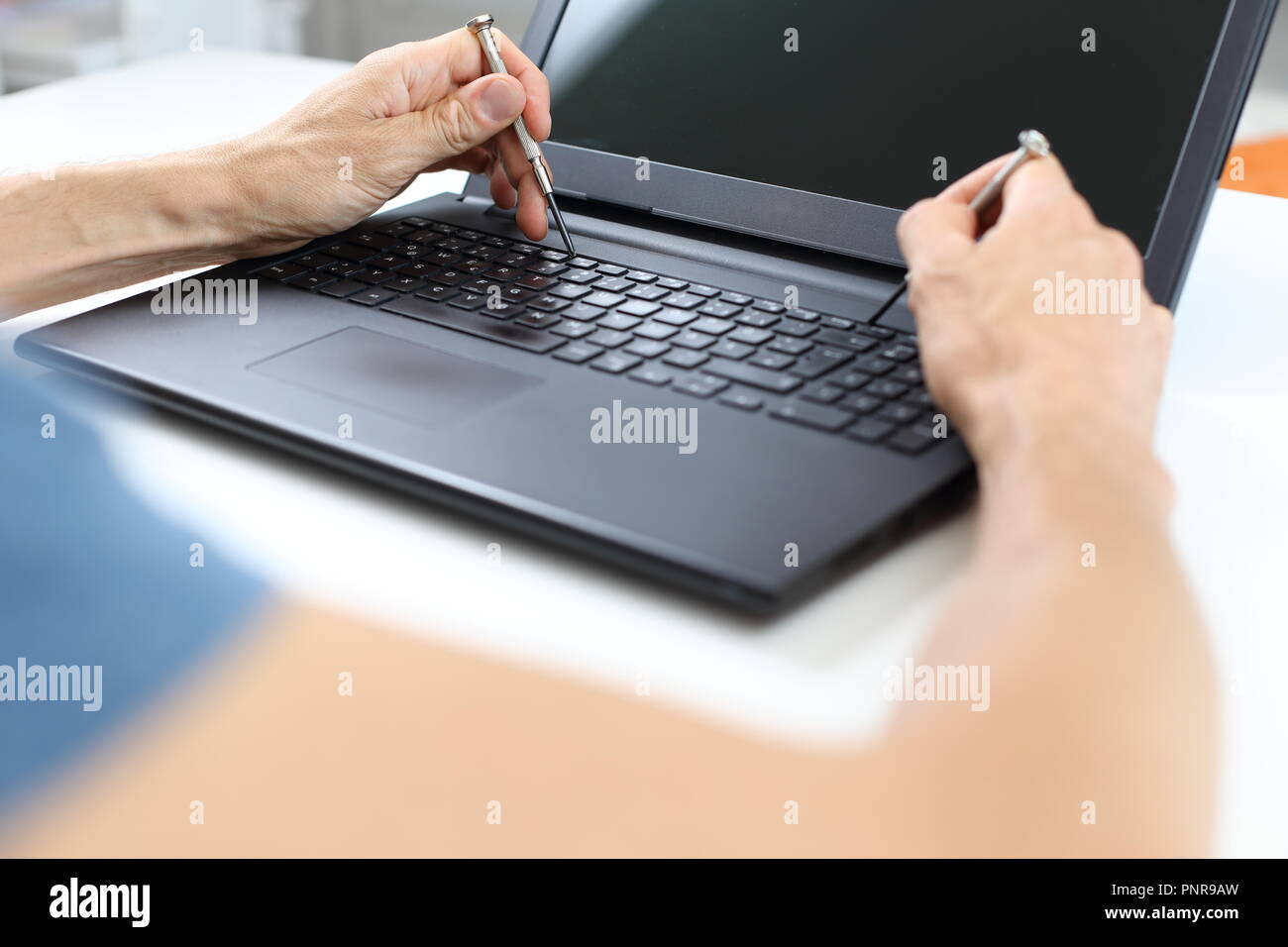 Ein professionelles Notebook oder Laptop Reparatur Stockfoto