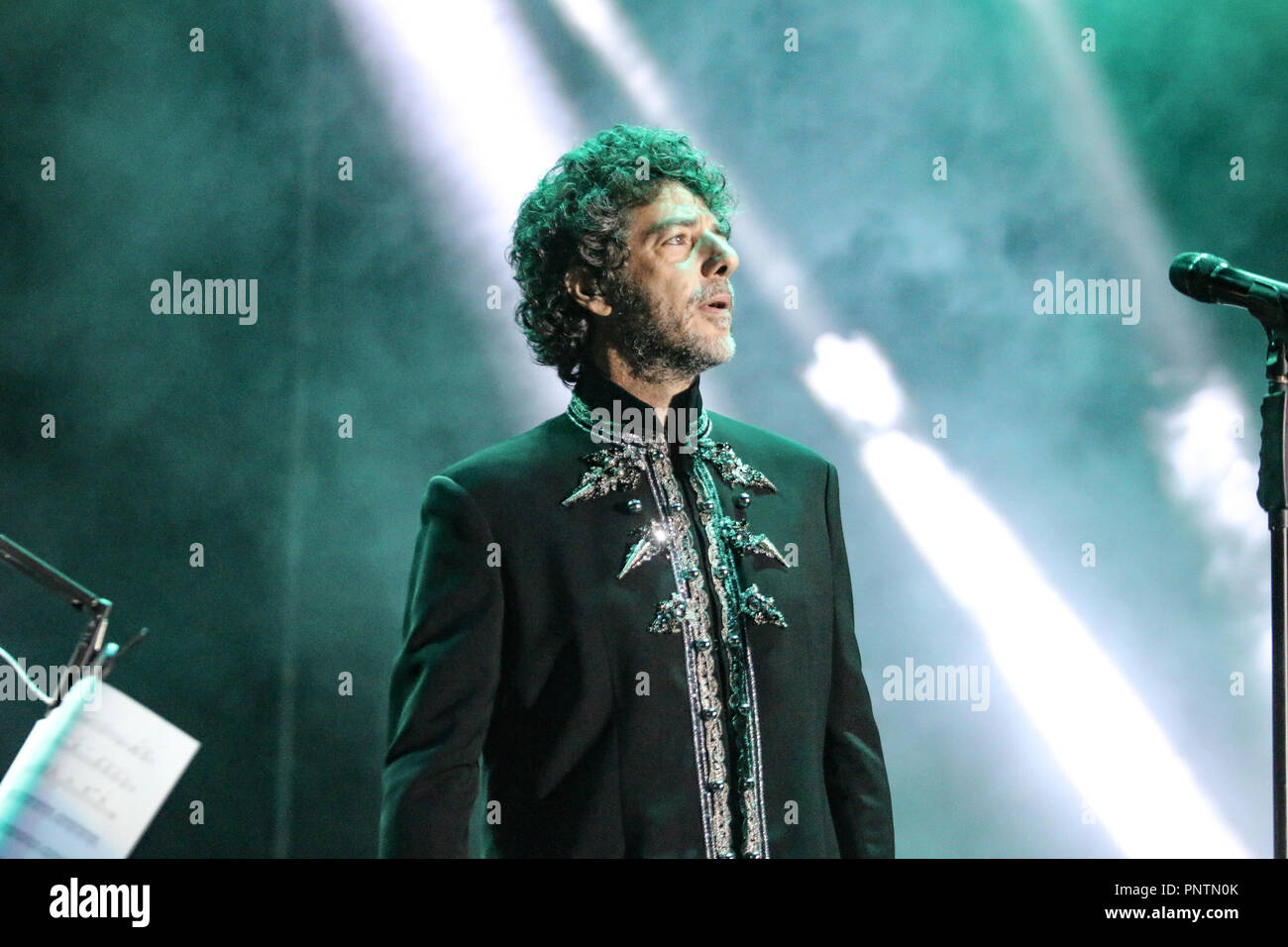 Max Gazzè im Konzert in Matera, der Europäischen Kulturhauptstadt 2019, während der drei Tage der Materadio (Foto von Cosimo Martemucci/Pacific Press) Stockfoto