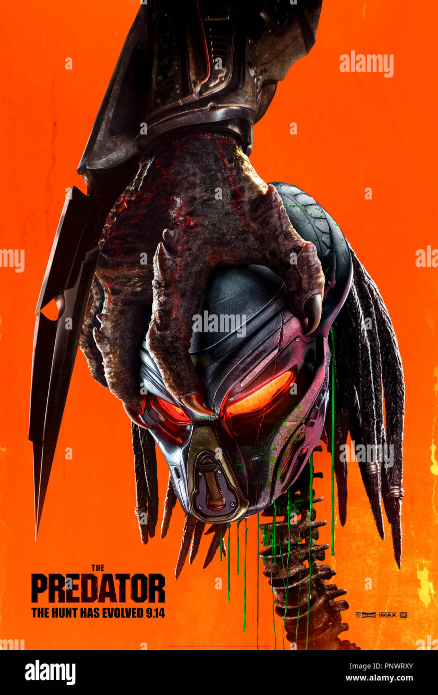 Der Predator (2018) von Shane Black Regie und Hauptdarsteller Boyd Holbrook, Trevante Rhodes, Jakob Tremblay und Keegan-Michael Schlüssel. Der Predator Renditen für die Jagd mit einem genetischen Upgrade. Stockfoto