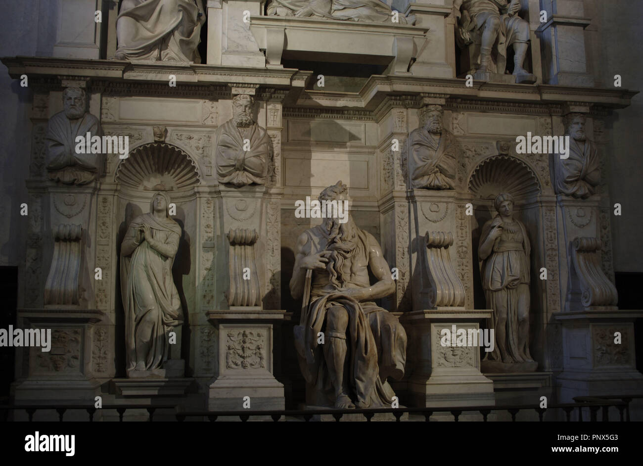 Grab von Papst Julius II. (1443-1513). 1505-1545. Von Michelangelo (Michelangelo Buonarroti (1475-1564) und seinen Assistenten gebaut. Detail. San Pietro in Vincoli Kirche. Rom. Italien. Stockfoto