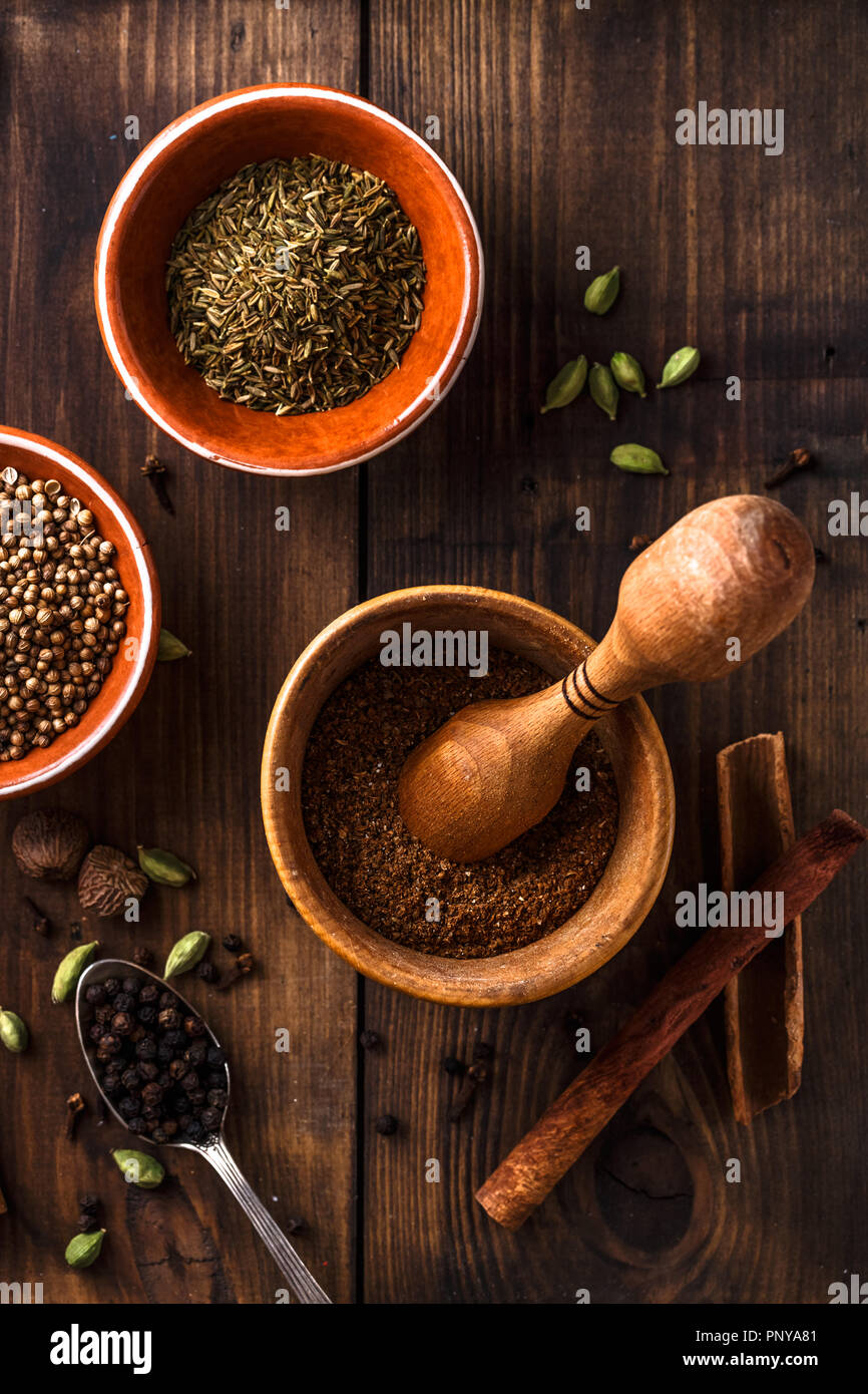 Ground garam masala spice blend Fotos und Bildmaterial in hoher