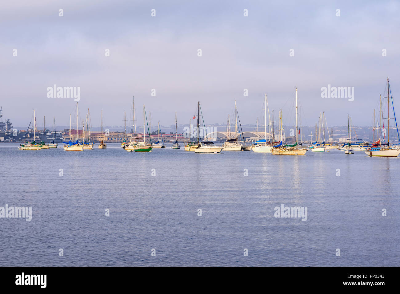 San Diego, Kalifornien, USA. Boote im Hafen von San Diego. Stockfoto