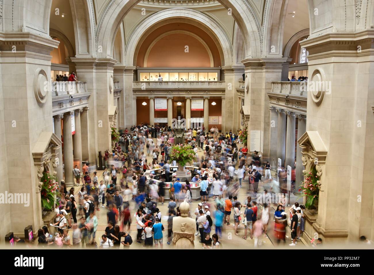 Die ikonischen MET, Metropolitan Museum der Kunst, im Central Park, New York City, USA Stockfoto