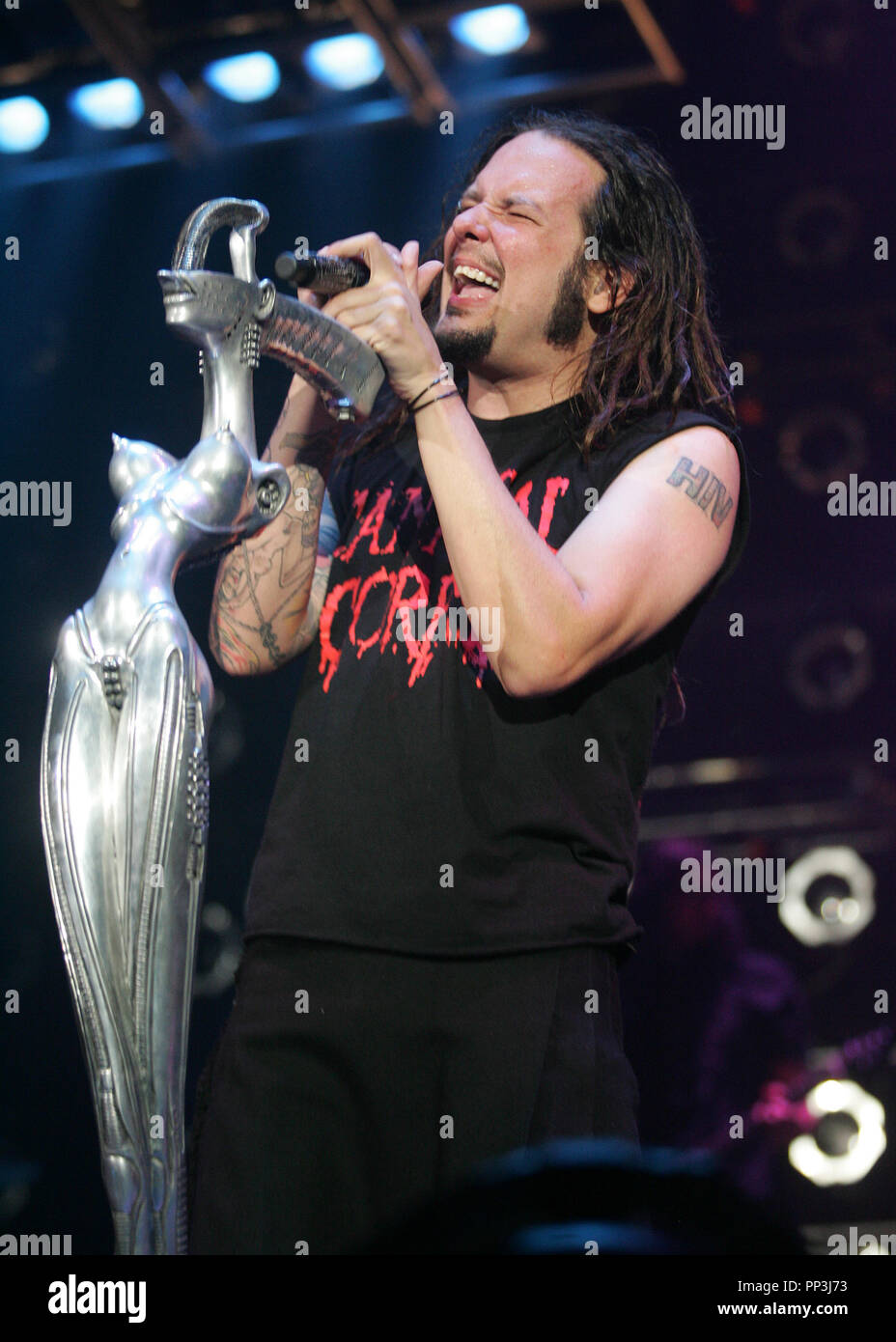 Jonathan Davis mit Korn führt im Konzert an die fundierte Beratung Amphitheater in West Palm Beach, Florida, am 14. August 2007. Stockfoto Jonathan Davis mit Korn führt im Konzert an die fundierte Beratung Amphitheater in West Palm Beach, Florida, am 14. August 2007. Stockfoto
