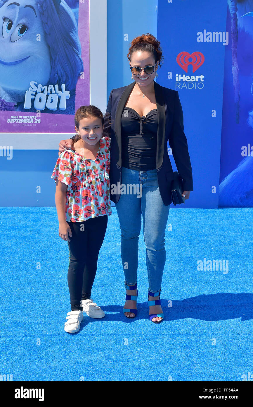 Kalifornien, USA. 23. September 2018. Judy Reyes und Tochter Leila Rey Valencia an Der mallfoot' Weltpremiere im Regency Dorf Theater am 22. September 2018 in Westwood, Kalifornien. Credit: Geisler-Fotopress GmbH/Alamy leben Nachrichten Stockfoto